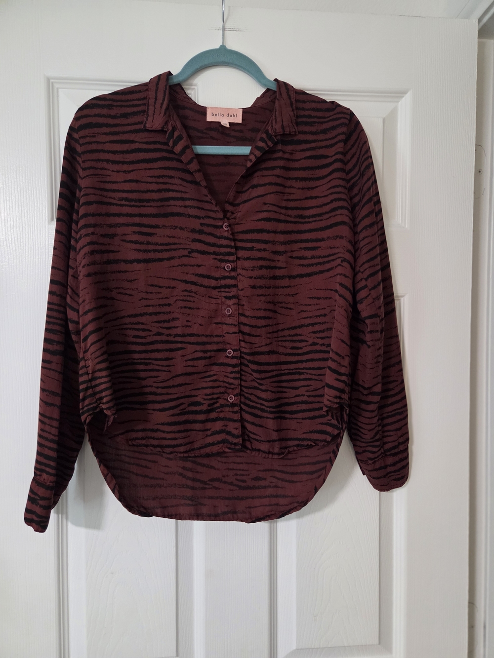 Bella Dahl Maroon and Black Zebra-Print Button Down Shirt. Animal Print. XS